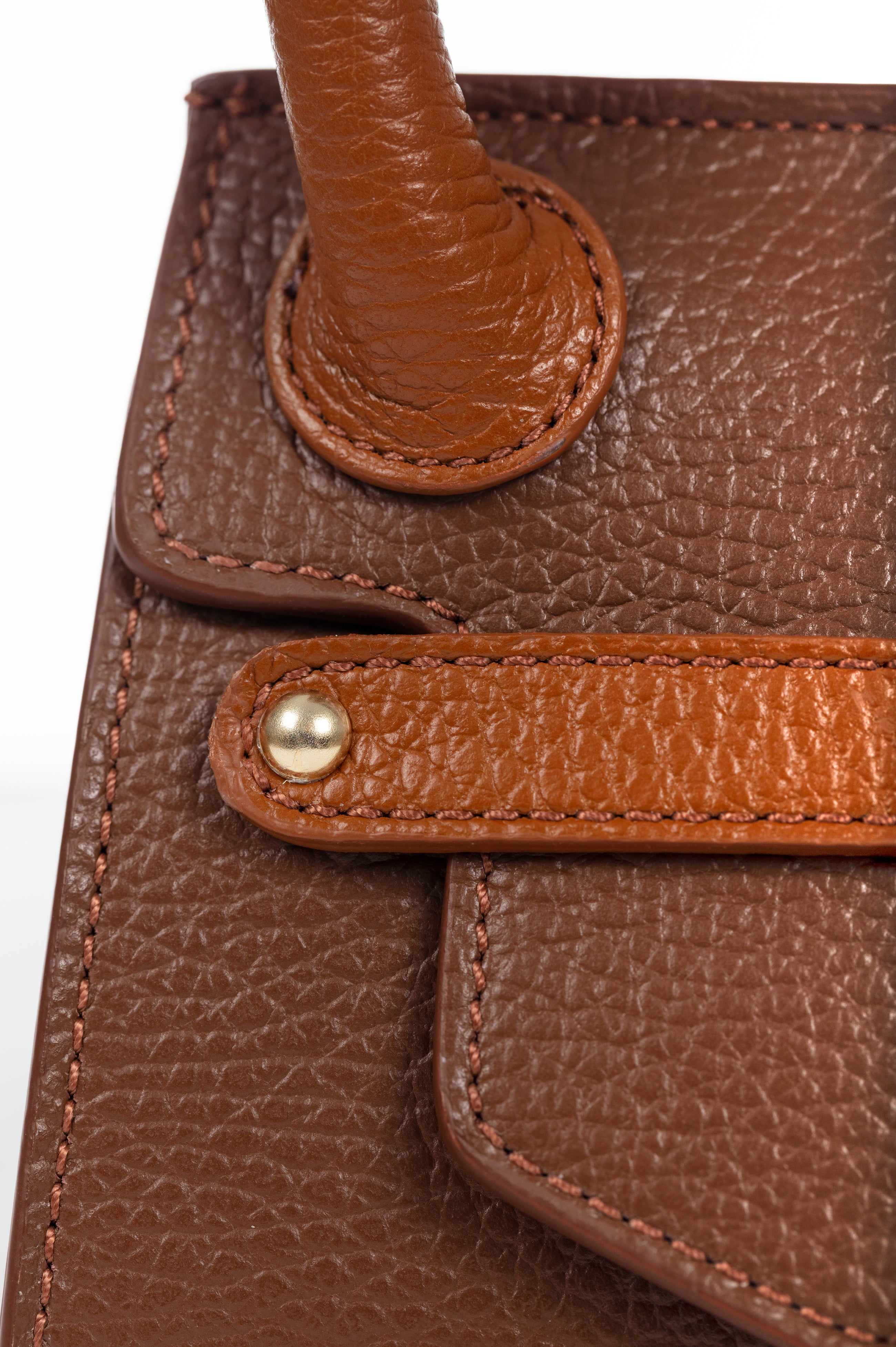 Nano Dark Brown / Chestnut